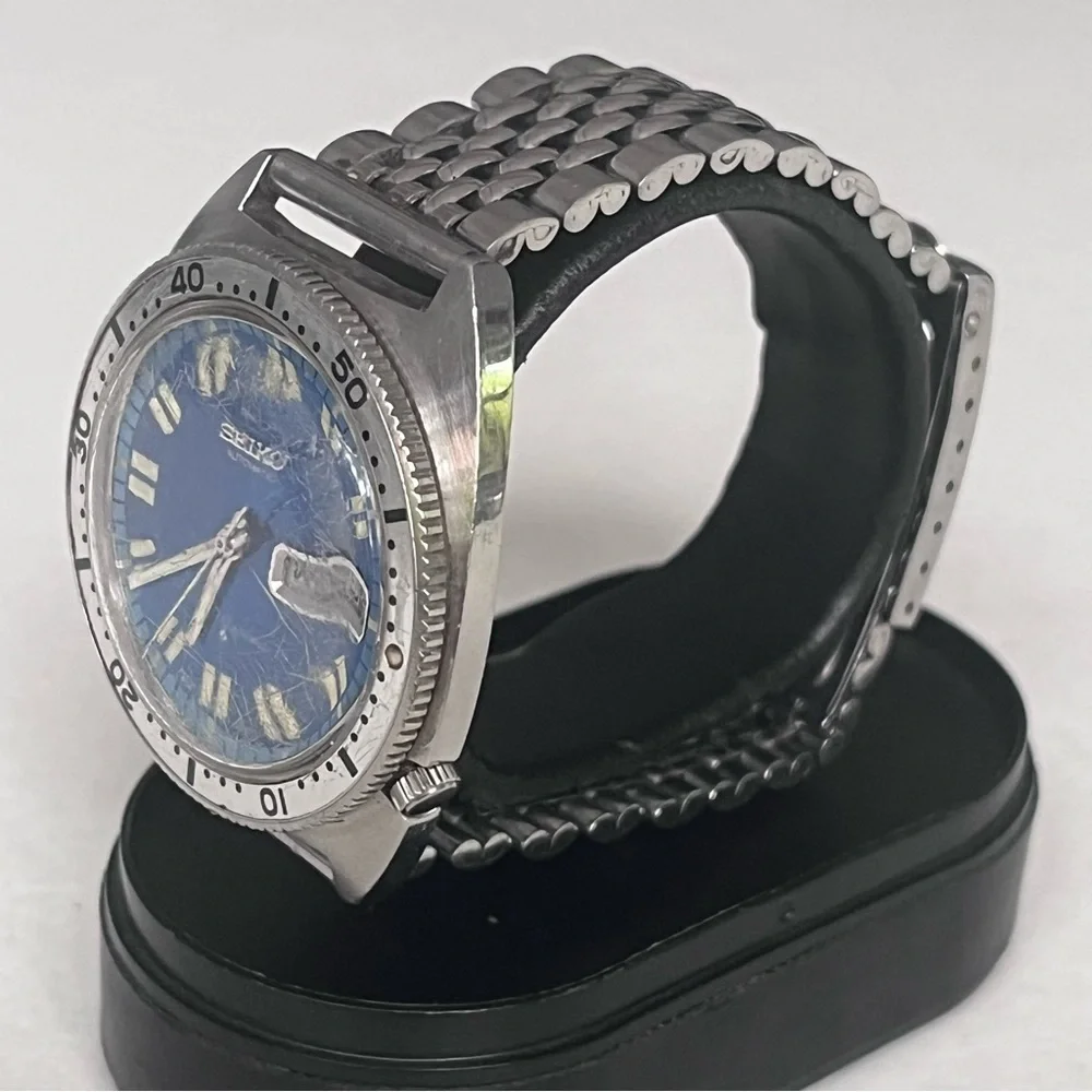 SEIKO 6106-8100 1ST SPORT DIVER Men's Watch Day Date